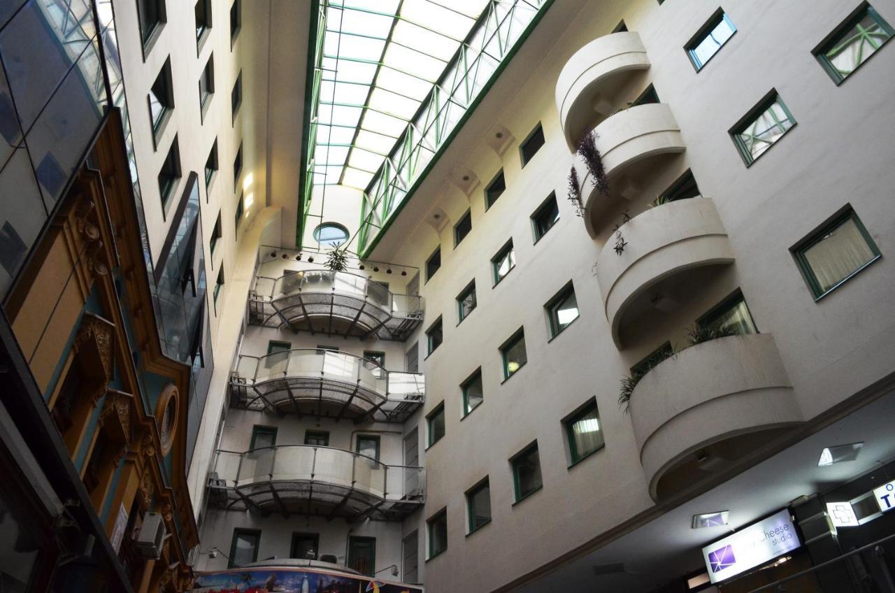 Tike, Tak - Central Residence Ниш Экстерьер фото